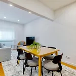 Portucale ! Trendy Retreat Appartamento
